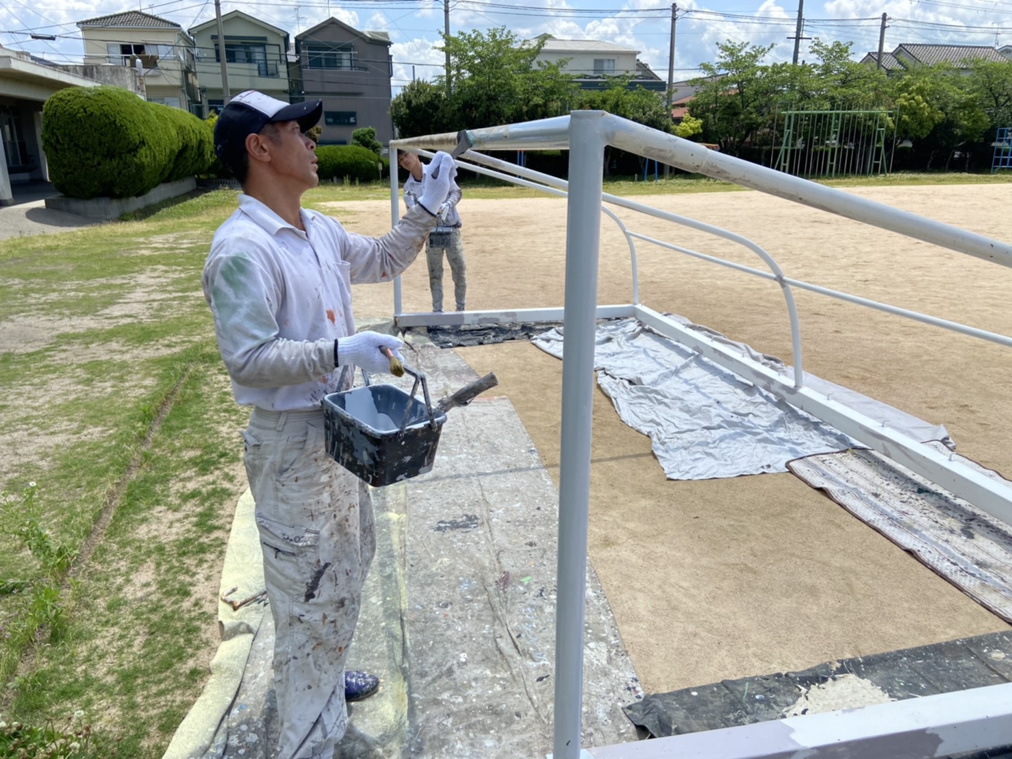 サッカーゴール塗装＠高槻市郡家新町（高槻市立郡家小学校）