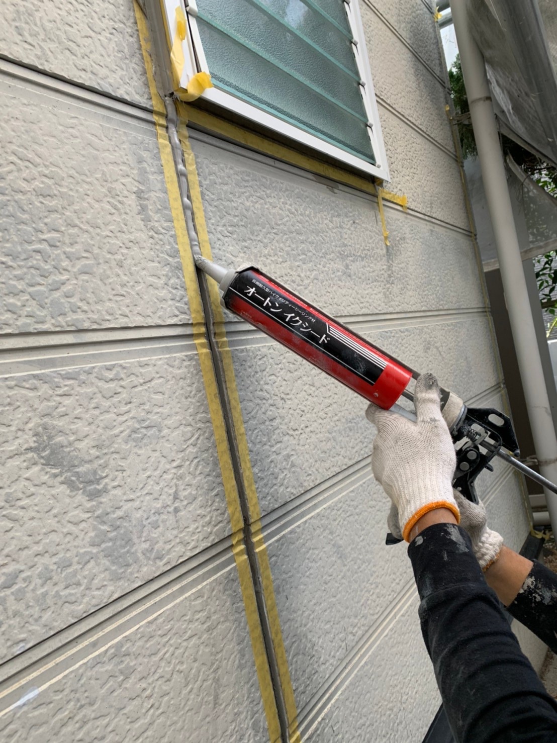 茨木・高槻の外壁屋根塗装防水YJリフォームシーリング充填@高槻市北大樋町