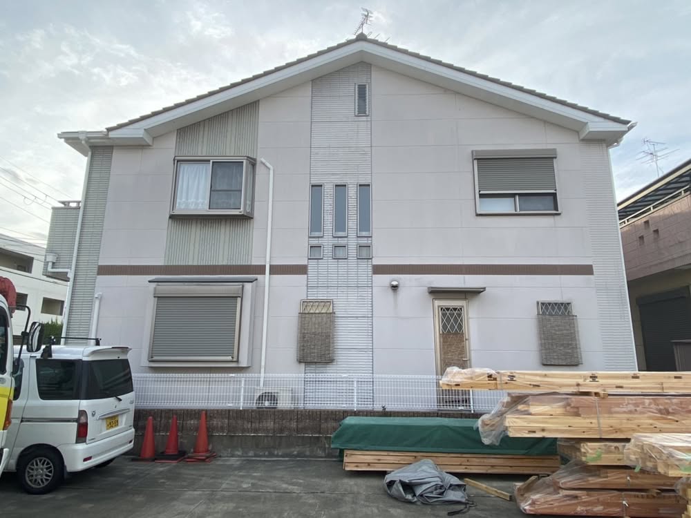 茨木・高槻の外壁塗装・防水工事YJリフォームビフォーアフター